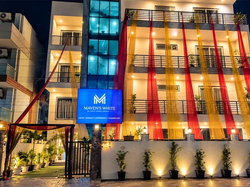 Best Banquet Hall Gurgaon Decorated