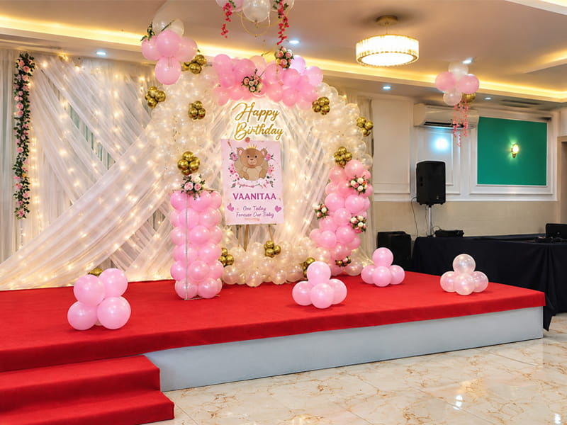 Mavens Hotel Wedding Decoration